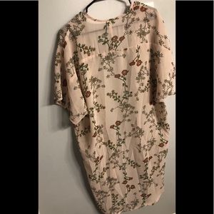 NWT floral kimono